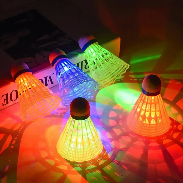 6Pcs/Set%20Luminous%20Badminton%20Balls%20LED%20Foamed%20Plastic%20Sport%20Badminton%20Colorful%20Light-up%20Shuttlecocks%20Children%20LED%20Badminton%20Set%20-%20Image%202