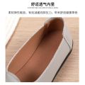 Middle-Aged and Elderly Mom Shoes Comfortable Casual Shoes Leather Tendon Bottom Non-Slip Soft Bottom Leap Month Old Beijing Cloth Shoes Leather Shoes for Women.