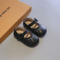 Girl 2023 Spring and Autumn New Princess for Children 1 to 3 Years Old Non slip Small Leather Soft Sole Baby Walking Shoes. 