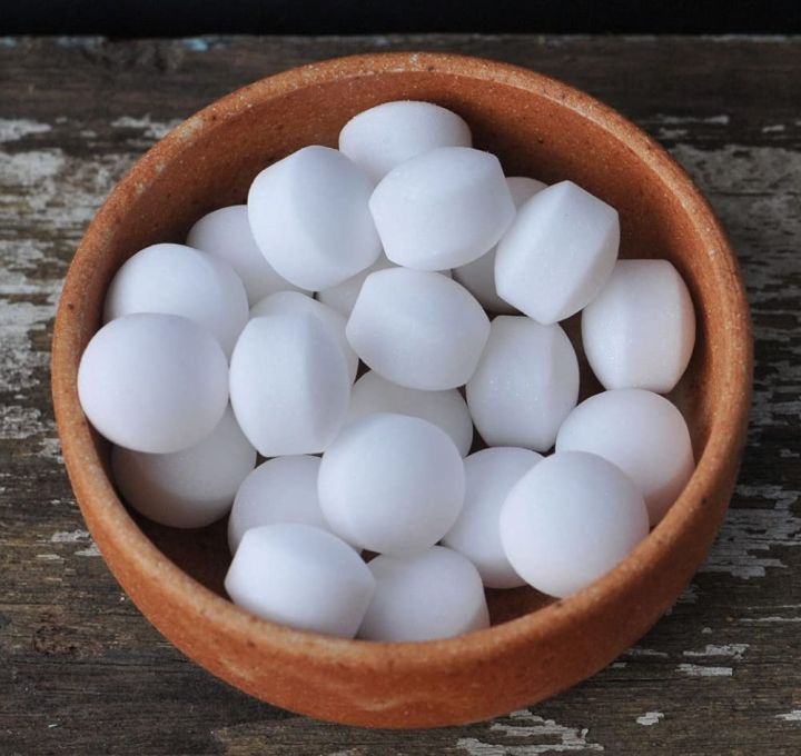 Napthalene%20Fragrance%20Balls%20150gm%20with%20Pure%20Quality%20Naphthalene%20Balls%20Clothes%20Store%20White%20-%20Image%207
