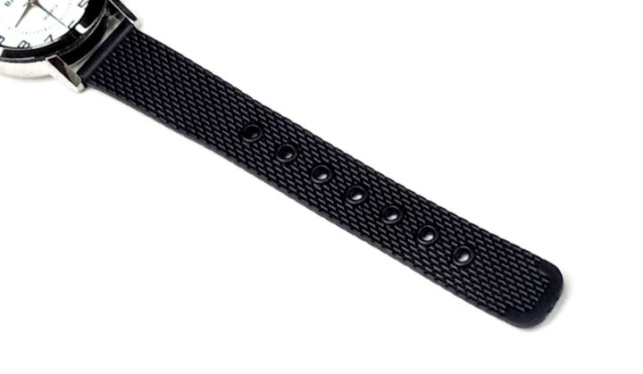 New%20Stylish%20Ladies%20Wrist%20Watch%20High%20Quality%20Waterproof%20Rubber%20Strap%20Watch%20-%20Image%208