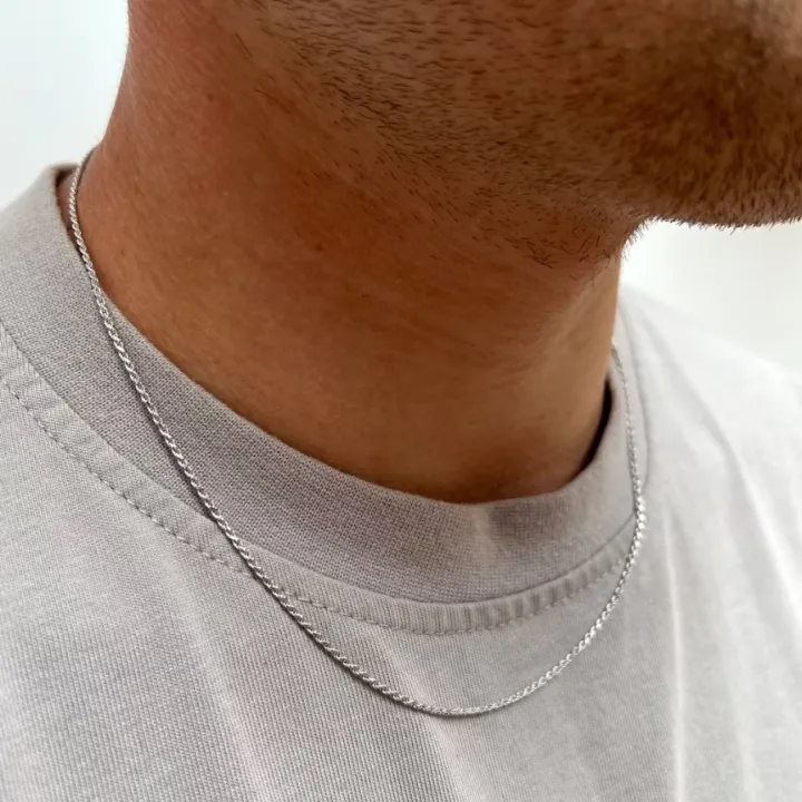 Stainless%20Steel%20Rofe%20Chain%20Necklace%20for%20Men%20-%20Image%202