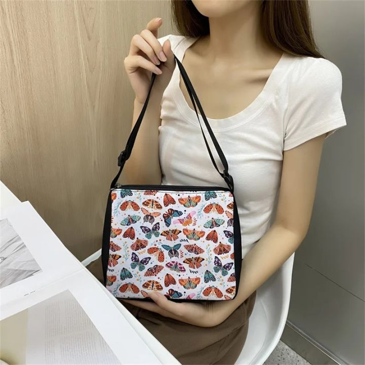 Cute%20Butterfly%20Print%20Canvas%20Shoulder%20Bag%20Women%20Handbags%20Girls%20Underarm%20Clutch%20Bags%20Casual%20Adjustable%20Crossbody%20Bag%20Gift%20-%20Image%204
