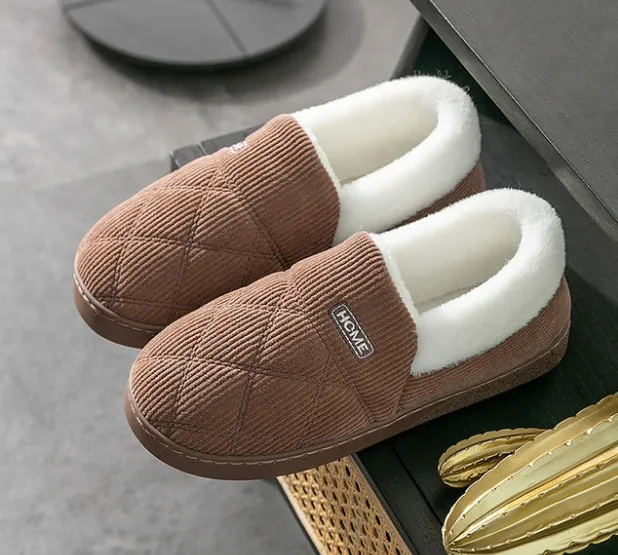 New%20Men%20Slippers%20Winter%20Warm%20Plush%20Fur%20Antiskid%20Cloud%20Slippers%20Outdoor%20Breathable%20Thick%20Flat%20Sole%20Soft%20Couples%20Home%20Slippers%20-%20Image%204