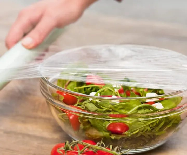 Cling%20Film%20Wrapping%20Paper%20Roll%20Transparent%20Food%20Packaging%20Storing%20Wrap%20Plastic%20Cling%20Film%20Roll%20-%20Image%202