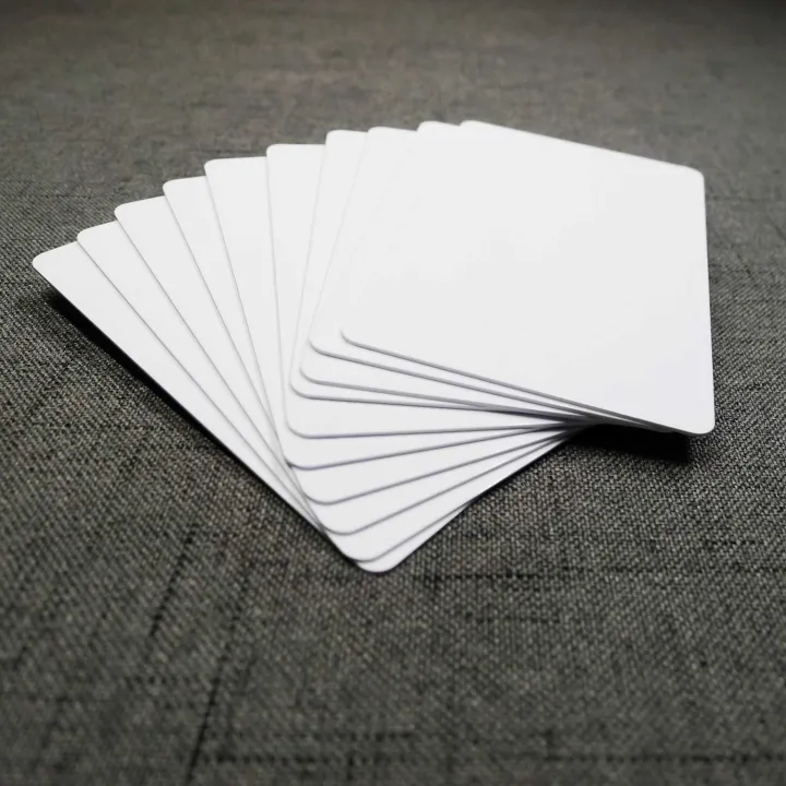 plastic%20cards%20Plastic-100*%20blank%20plastic%20ID%20cards-White%20-%20Image%204