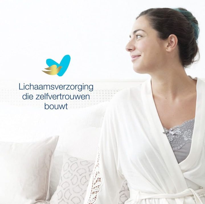 Dove%20Body%20Lotion%20400ml%20Body%20Love%20Light%20Care%20for%20All%20Skin%20with%20Ceramide%20Serum%20-%20Image%206