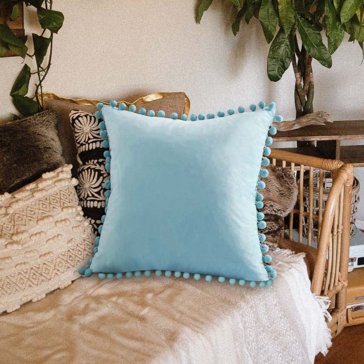 Decorative%20Throw%20Pillow%20Covers%20For%20Couch%20Bed%20Soft%20Particles%20Velvet%20Solid%20Cushion%20Covers%20With%20Pom%20Poms%20-%20Image%204