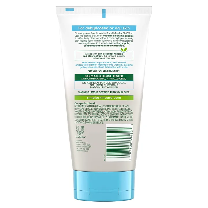 Simple%20Face%20Wash%20-%20Simple%20Water%20Boost%20Micellar%20Facial%20Gel%20Wash%20150ml%20-%20Image%205
