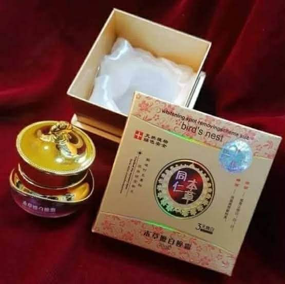 Jiaoli%20Bird%E2%80%99s%20Nest%20Whitening%20&%20Spot%20Removing%20Cream%20-%20Image%204