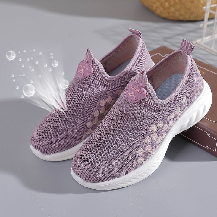 Old Beijing Cloth Shoes Grandma Old Sports Shoes Female Non-Slip Soft Bottom Mother Spring and Autumn Slip-on Middle-Aged and Elderly Mesh Shoes