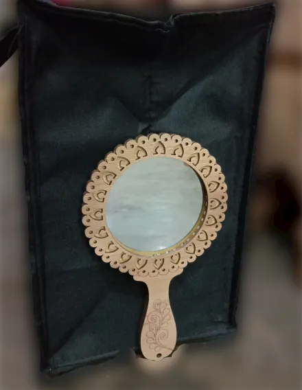 Wooden%20Hand%20Mirror%204"%20-%20Makeup%20Mirror%20-%20Image%203