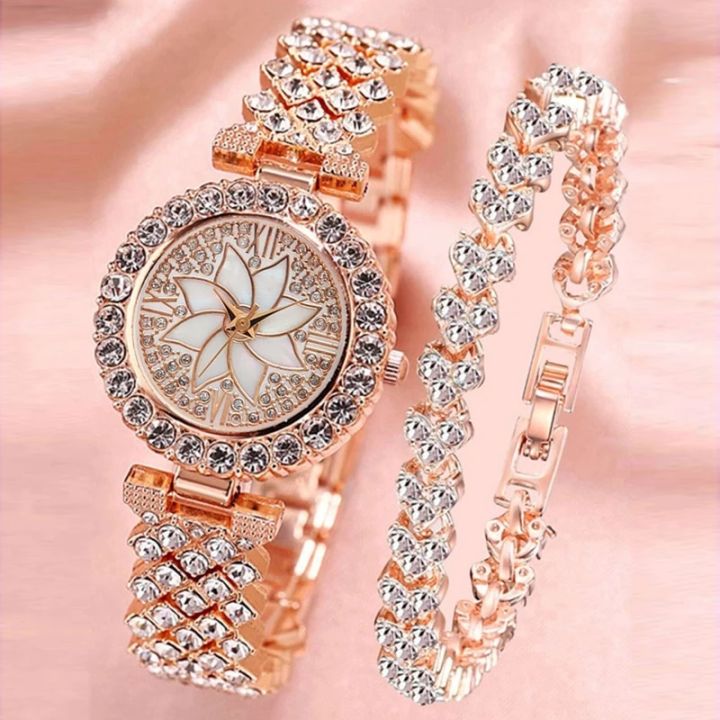 Luxury%20Women's%20Rose%20Gold%20Watch%20Set:%20Quartz%20Diamond%20Wristwatch%20&%20Elegant%20Bracelet%20-%20Fashionable%20and%20Classy%20-%20Image%208