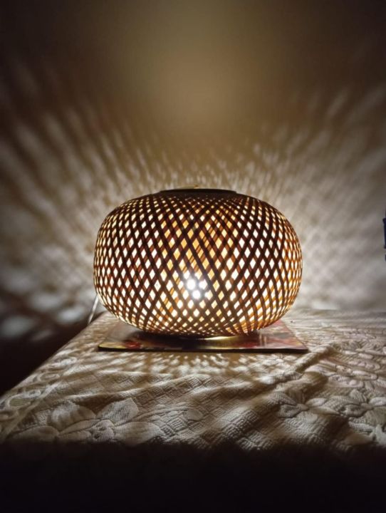 Bamboo%20Round%20Hanging%20Lampshade%20/%20Bamboo%20Made%20Ceiling%20Hanging%20Lampshade%20-%20Image%203