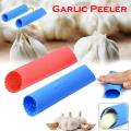 1PC Silicone Garlic Peeler Easy Useful Manual Kitchen Fruit Vegetable Tools Garlic Roller Stripper Tube Non-toxic Safety Gadget Random Color. 