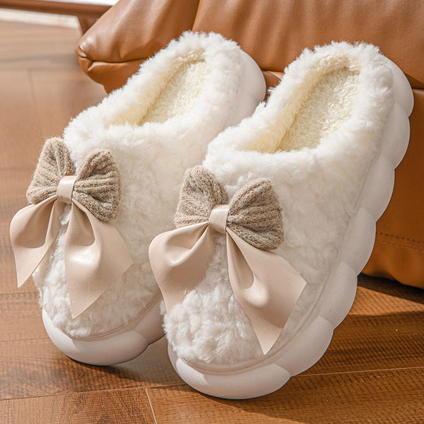 Luxury%20Winter%20Fluffy%20Bow%20Home%20Slippers%20for%20Women%20%7C%20Cloud%20Sole%20Indoor%20Shoe%20%7C%20Super%20Soft%20&%20Warm%20%7C%20Imported%20from%20China%20-%20Image%204