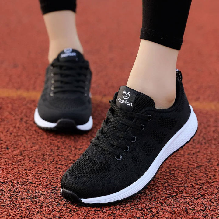 2022 Women Shoes Summer Air Mesh Sport Aqua Shoes Outdoor Women's Quick Dry Water Shoes Sneakers unisex running shoes