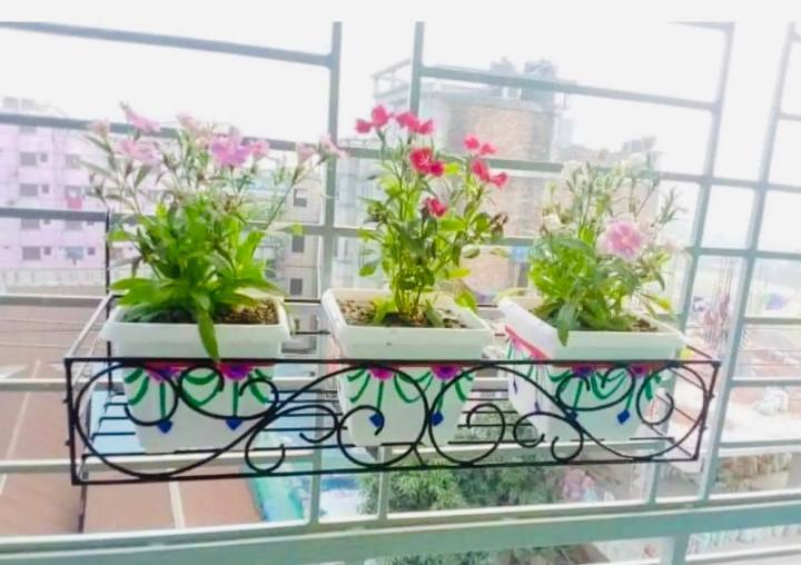 Grill%20Rack%20hanger%20for%20belcony%20garden-26%20X%208%20X%204%20inch%20-%20Image%203