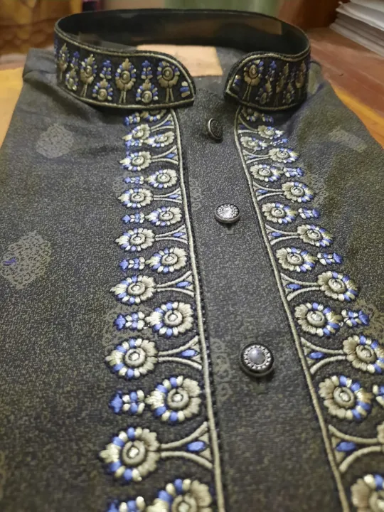 Rajasthan%20Eid%20Special%20Trendy%20Panjabi%20For%20Men%20(%20off%20white%20and%20black)%20-%20Image%205