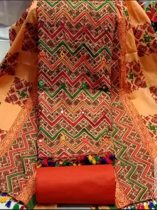 Latest%20Collection%20Screen%20Print%20Cotton%20Three%20Piece%203Pc%20-%203%20Pice%20Dress%20-%20Image%202