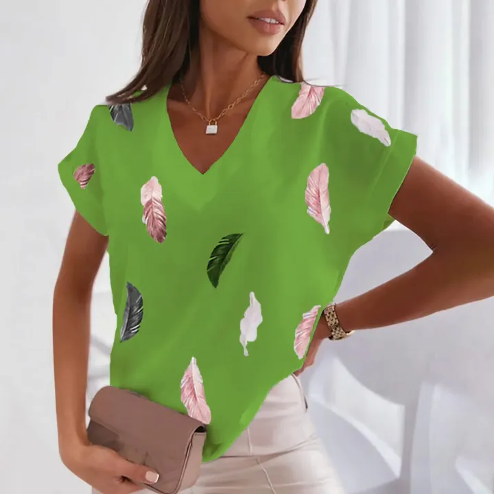 3D%20Women's%20T-shirts%20Summer%20V-neck%20Short%20Sleeve%20Tops%20Feather%20Graphics%20Oversized%20Tees%20Ladies%20Clothes%20Fashion%20Female%20Y2k%20Streetwear%20-%20Image%205