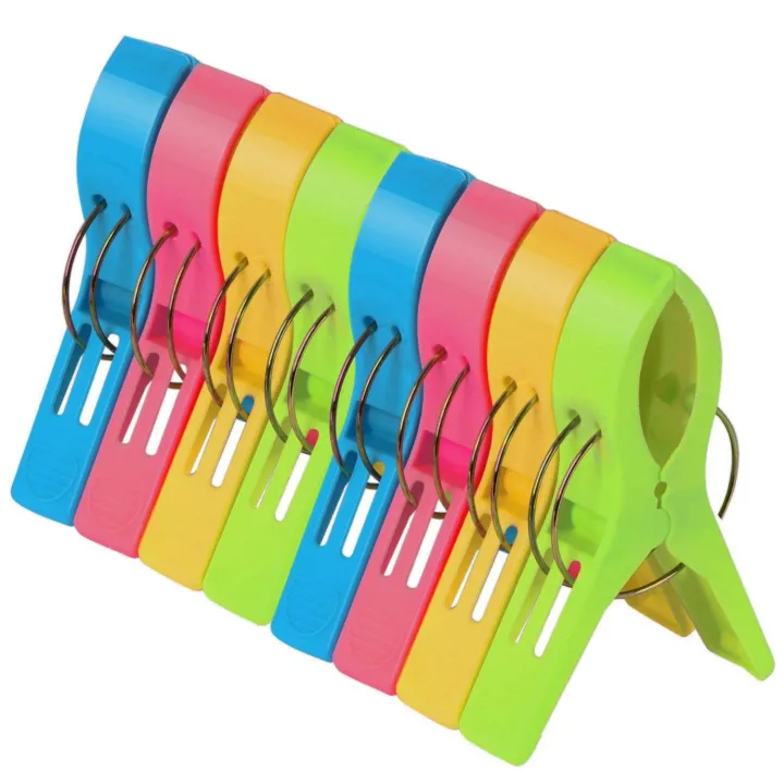Durable%20Pack%20of%208%20Large%20Bright%20Colour%20Plastic%20Beach%20Towel%20Pegs%20Clips%20for%20Sunbed,%20various%20colours%20-%20Image%204