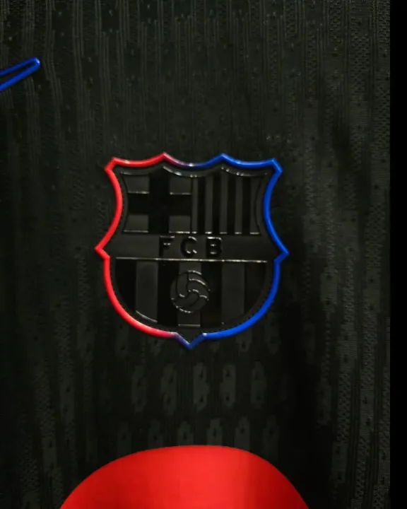 Barcelona%20away%20kit%20full%20sleeves%20jersey%20%2024/25%20-%20Image%207