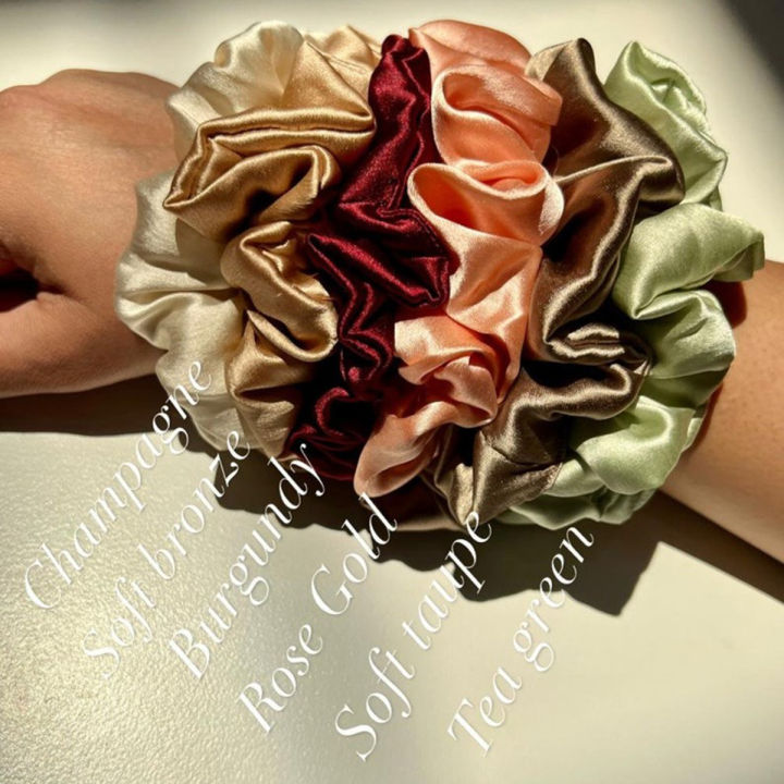 2%20Pcs%20%20Colorful%20Silk%20Scrunchie%20Hair%20Band%20Bracelet%20Set%20For%20Grils%20-%20Image%2010
