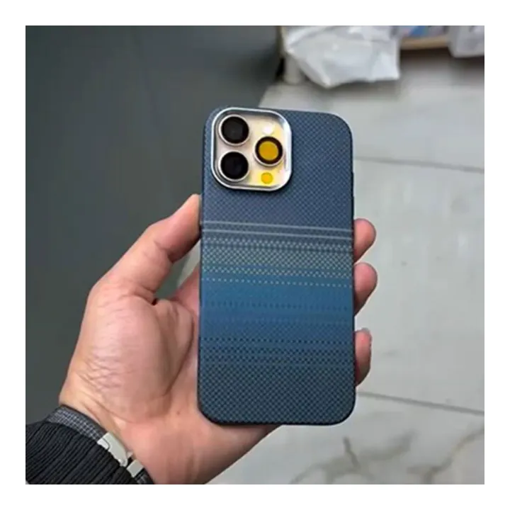 Original%20LUXO%20life%20Premium%20MagSafe%20Reflective%20Case%20For%20Iphone%2011,12,13,14,15%2016%20Pro%20&%20Pro%20Max%20Series%20-%20Image%204