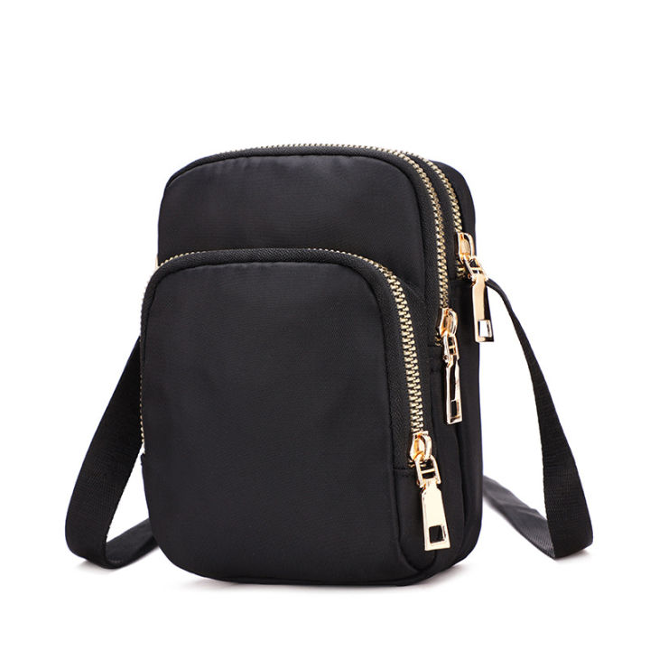 Nylon%20Shoulder%20Bag%20New%20Women%20Casual%20And%20Fashionable%20Waterproof%20Crossbody%20Bag%20Multifunctional%20Commuting%20Bag%20For%20Work%20-%20Image%207