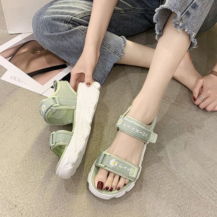 Internet%20Celebrity%20Little%20Daisy%20Sandals%20Fairy%20Style%20ins%20Tide%202024%20Summer%20New%20Sports%20Platform%20Roman%20Shoes%20-%20Image%202