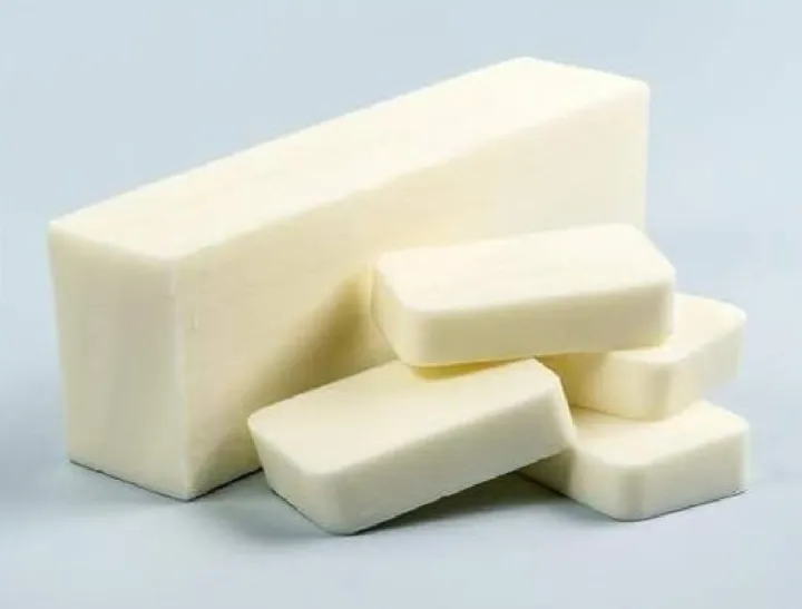 Coconut%20Soap%20base%20Premium%20Quality-100gm%20White%20Soap%20Base%20-%20Image%204