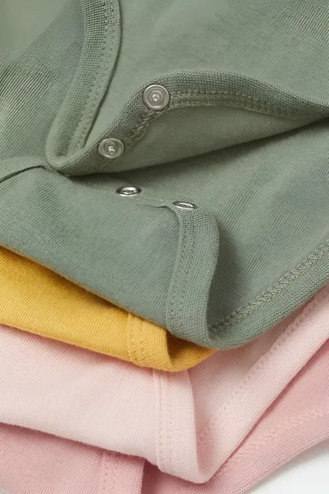 Assorted%203%20piece%20set%20Short%20Sleeve%20Baby%20Keeper%20Romper%20Bodysuit%20onesie%20premature%20Newborn%20to%2036%20Months%20Premium%20Cotton%20Comfort%20for%20Baby%20Boys%20&%20Girls%20newborn%20dress%20gift%20set%20unique%20baby%20dress%20%20romper%20for%20baby%20boy%20ramper%20baby%20girl%20summer%20Half%20Sleeve%20Baby%20Romper%20-%20Image%204