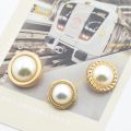 Pearl buttons, coat buttons, round small fragrance shirts, women's decorative buttons, clothes, cardigans, shirts, metal buttons.