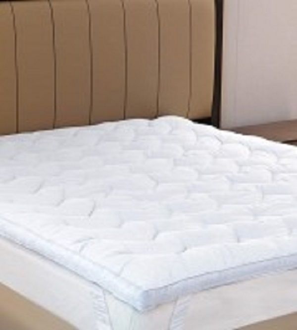 6/7%20Feet%20Deluxe%20Mattress%20Topper%20-%20Image%205
