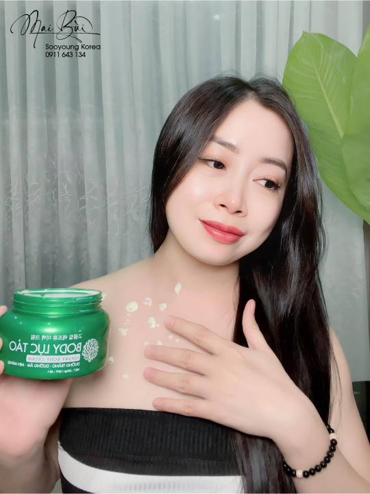 Soo%20Young%20Whiting%20Body%20Luc%20Tao%20Body%20Cream%20250g%20-%20Image%209