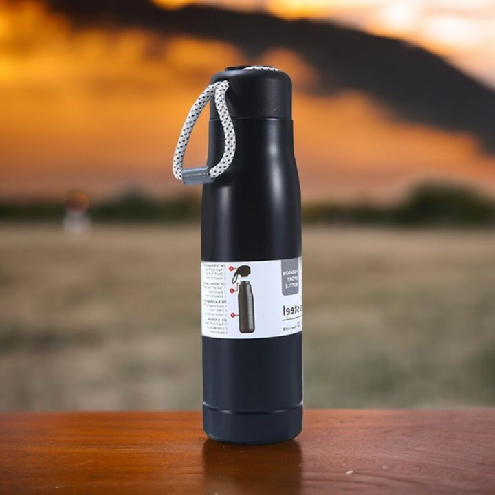 600ml%20Black%20Vacuum%20Water%20Bottle,%20Outdoor%20Sports%20304%20Tumbler%20with%20Lifting%20Rope%20-%20Image%202