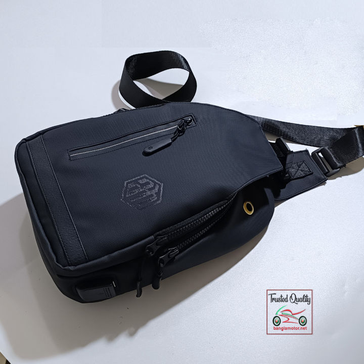 Arctic%20Hunter%20Cross%20Bag%20%7C%20Crossbody%20Bag%20-%20Image%204