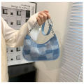 advanced all-match retro one-shoulder armpit bag French niche chain bag women's new handbag.
