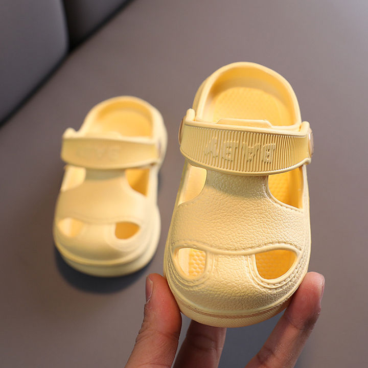 Solid%20Color%20Baby%20Sandals%20Summer%20Non%20-slip%20Rubber%20Hole%20Shoes%20Non%20-slip%20Soft%20Floor%20Slippers%20Boys%20Girls%20Beach%20Sandals%20-%20Image%208