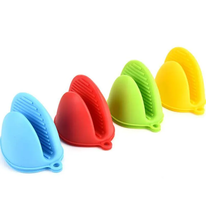 New%20Smart%20Cooking%20Silicone%20Heat%20Resistant%20Gloves%20-%202Pcs%20-%20Image%204