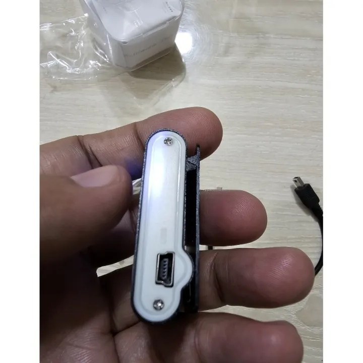 AR02%20Mini%20MP3%20Player%20With%20Display%20-%20Image%206