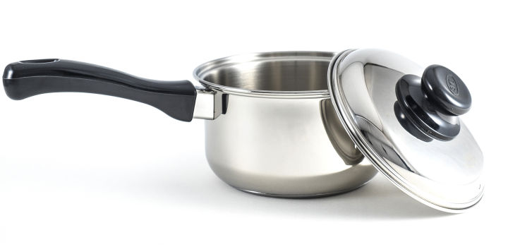 Stainless%20Steel%20Sauce%20Pan%20with%20SS%20Lid%20and%20Bakelite%20Handle%20-%2016cm-%20Silver%20-%20Image%203