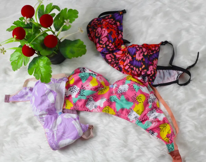 4%20Pack%20Cotton%20Spandex%20Non%20Padded%20Printed%20Everyday%20Bras%20for%20Women%20and%20Girls%20-%20Image%205