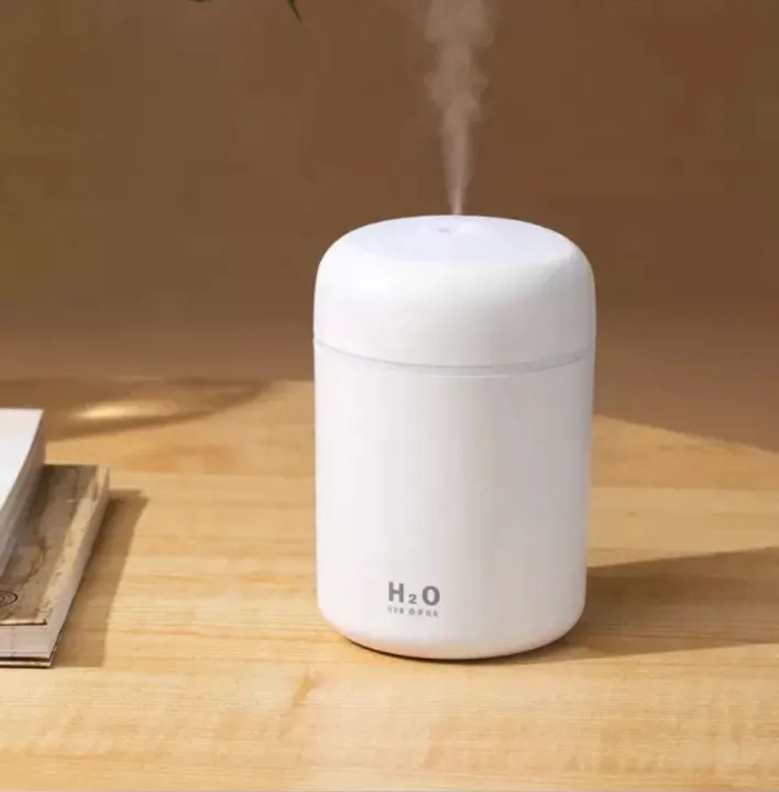 Portable%20300ml%20Humidifier%20USB%20Ultrasonic%20Dazzle%20Cup%20Aroma%20Diffuser%20Cool%20Mist%20Maker%20Air%20Humidifier%20Purifier%20with%20Romantic%20Light%20-%20Image%208