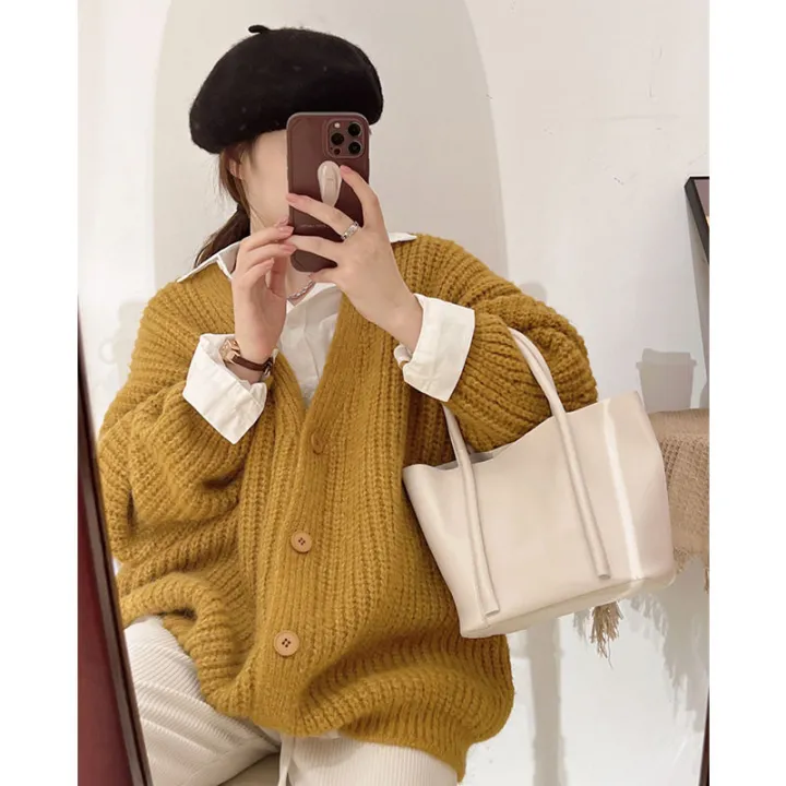 Korean%20Thick%20Needle%20Sweater%20Coat%20College%20v%20Collar%20Long%20Sleeve%20Knitted%20Cardigan%20Solid%20Color%20Casual%20Loose%20Temperament%20Shawl%20Outer%20Match%20-%20Image%202