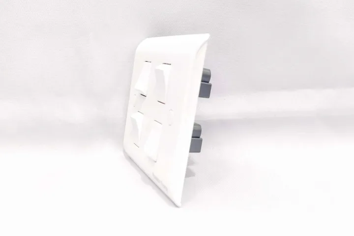 Energy%20Super%20Gang%20Switch%20Economy%20Value%20Pack:%204%20Gang%20Switch%20+%20Fan%20Dimmer%20+%2013A%20Multi%20Socket%20+%203-Gang%20Plastic%20Box.%20-%20Image%208