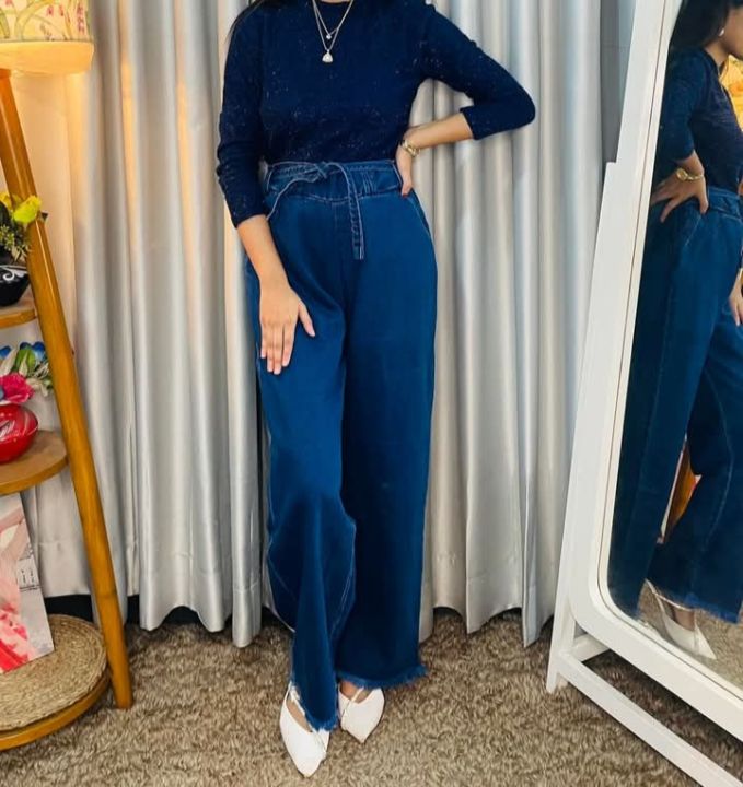 Ladies Stylish Pant new Trendy look Jeans Pant For Women