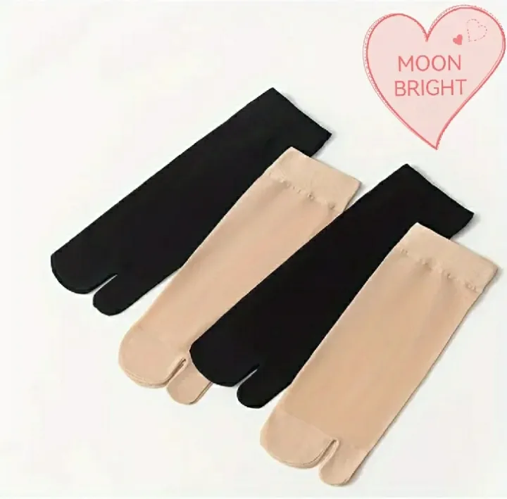 Two%20Finger%20winter%20Socks%20Japanese%20Style%20Socks%20black%20and%20skin%20colour%201%20pair%20-%20Image%204