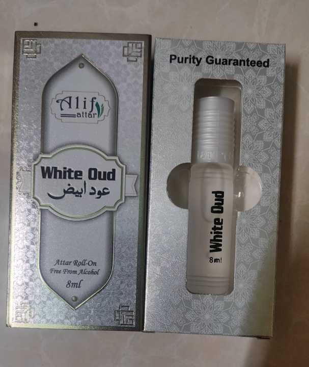 White%20Oud%20Attar%20by%20Alif%208ml%20Roll%20On%20Long%20Lasting%20Fragrance%20-%20Image%203